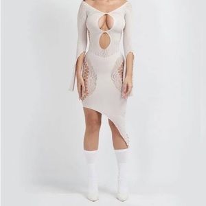 Poster girl iconic charlotte dress white